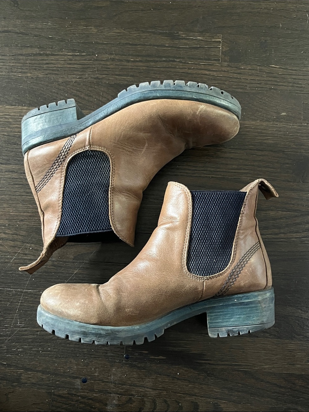 Bueno Brown Leather Chelsea Ankle Boots with Black Elastic Panels